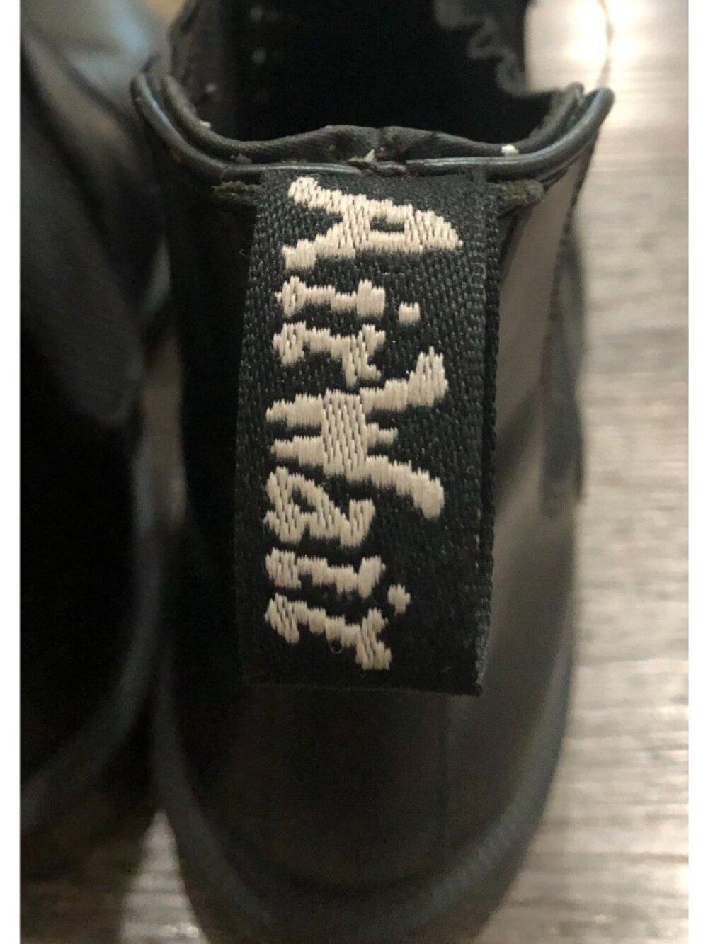 Dr. Martens Flora Chelsea Boot Womens Size 6 Black Polished Leather - Picture 3 of 6